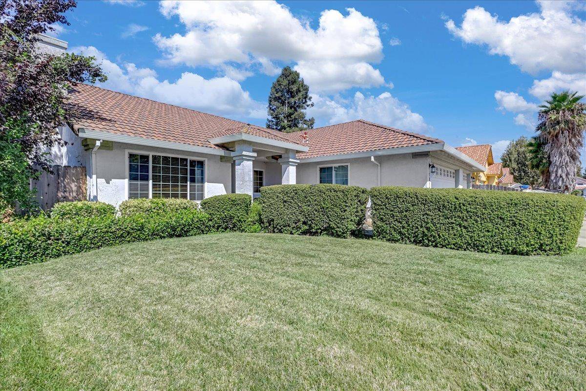 Yuba City, CA 95993,1815 Creekwood DR