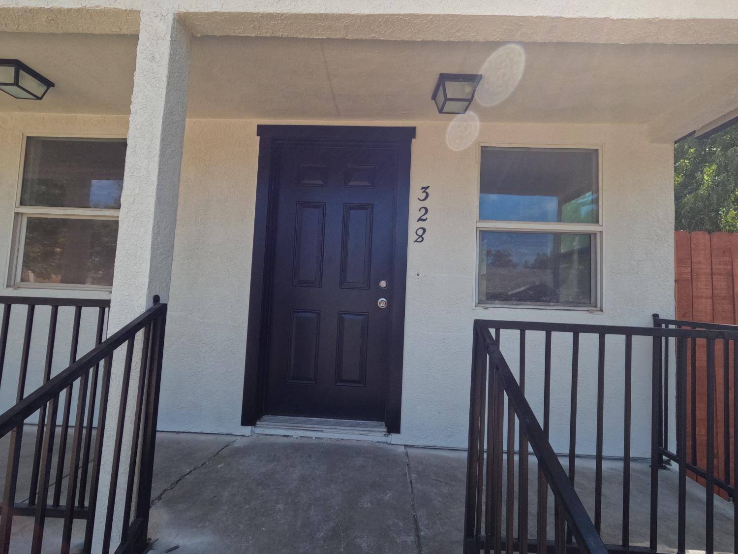 Stockton, CA 95205,328 Florence