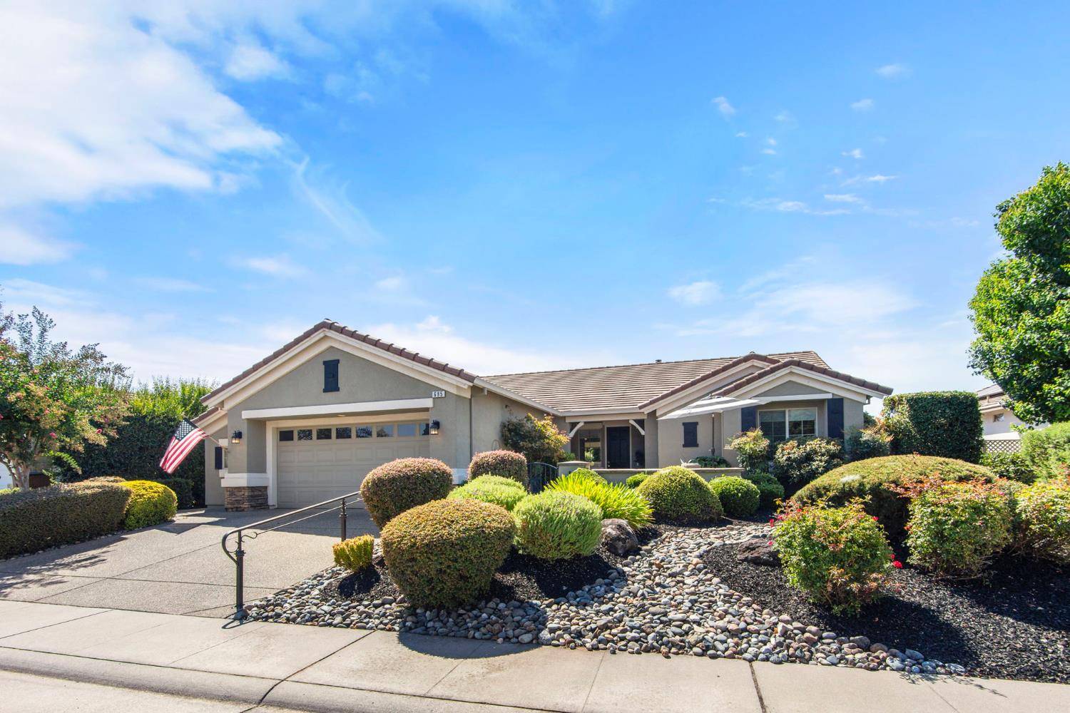 Lincoln, CA 95648,695 Stockman LN