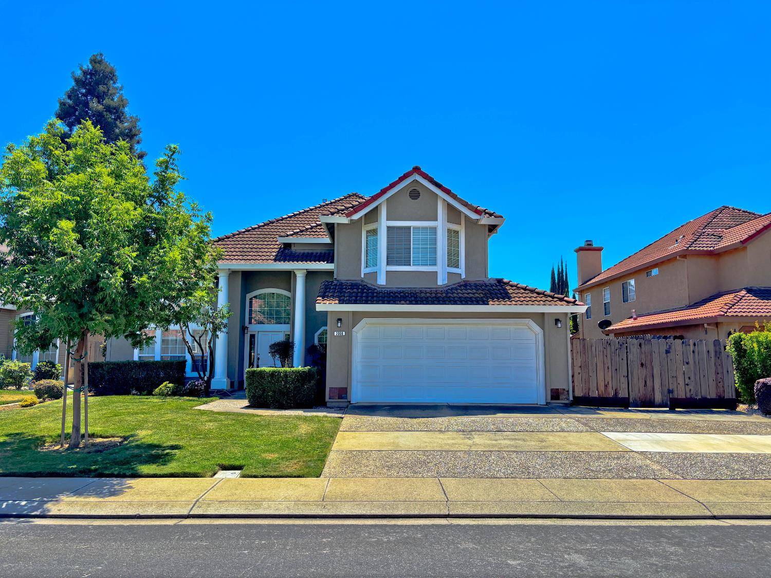 Modesto, CA 95355,2008 Lakeview CT