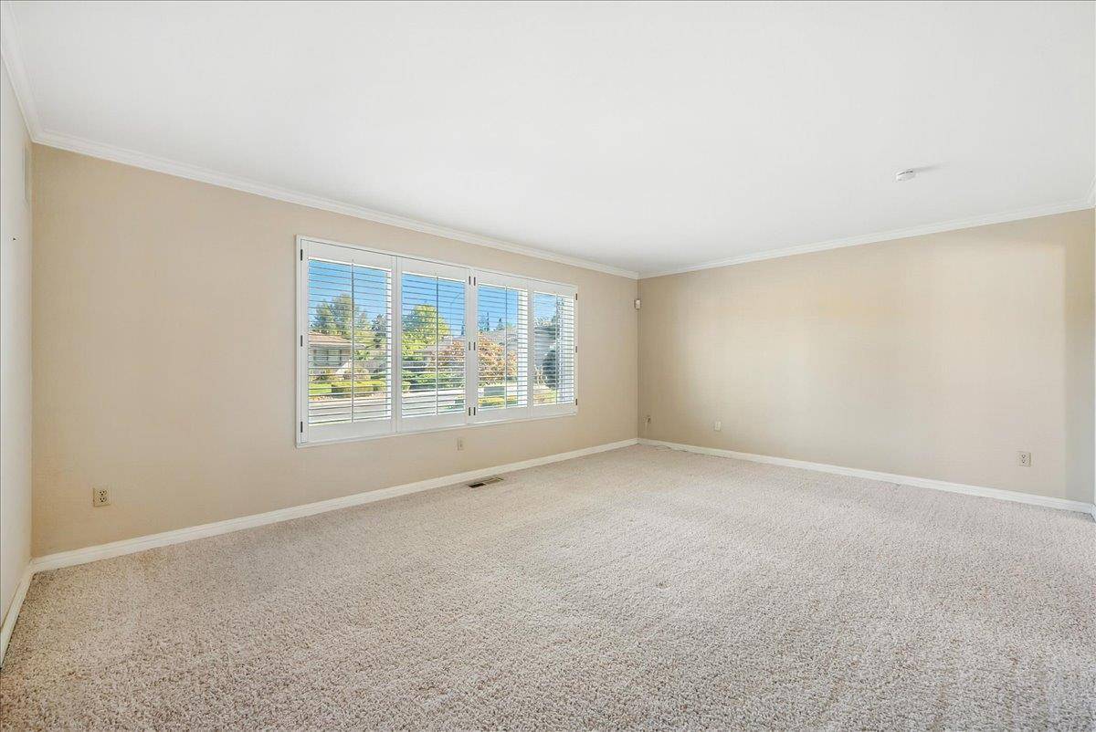 Fair Oaks, CA 95628,8076 Vintage WAY