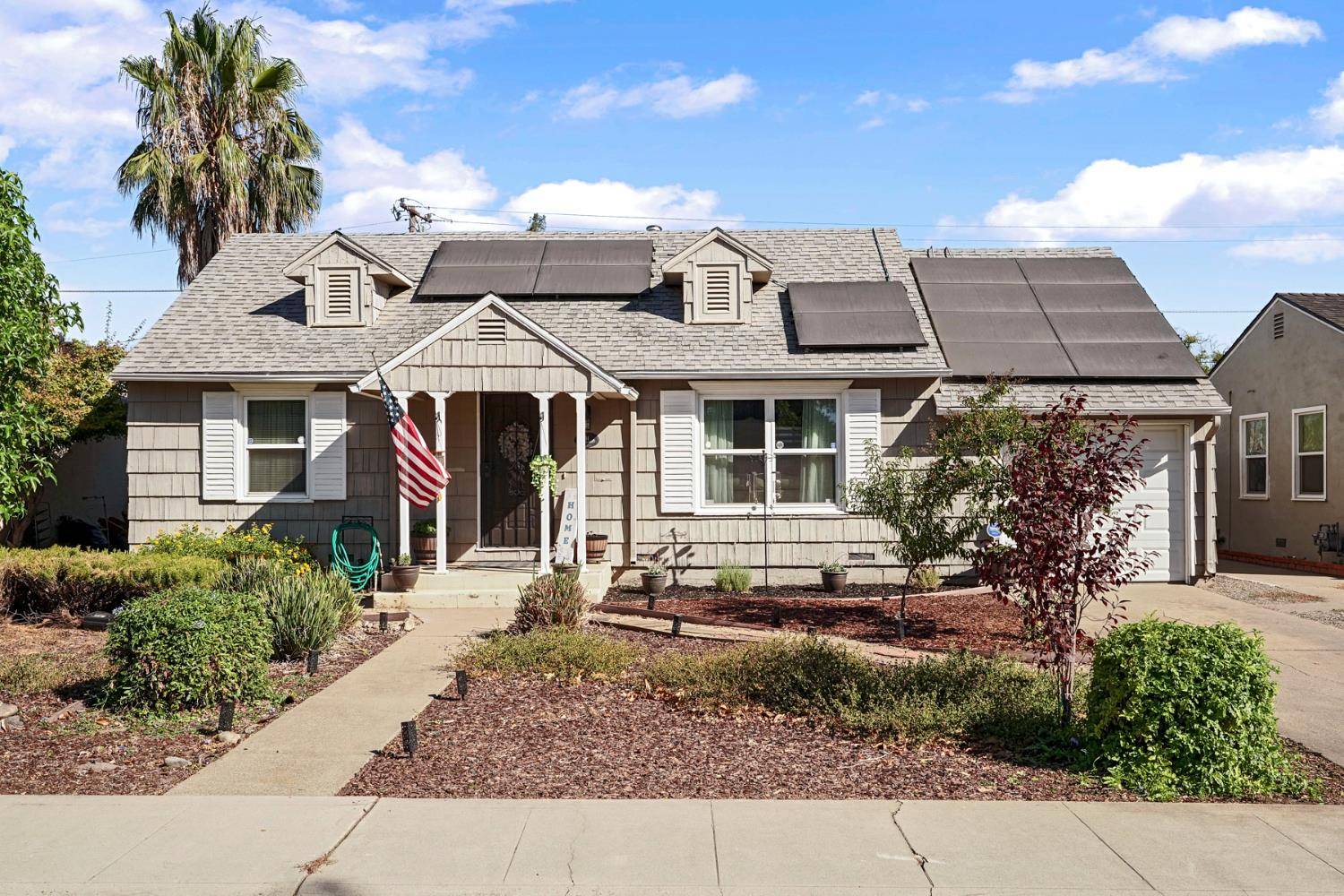 Stockton, CA 95204,51 W Barrymore ST
