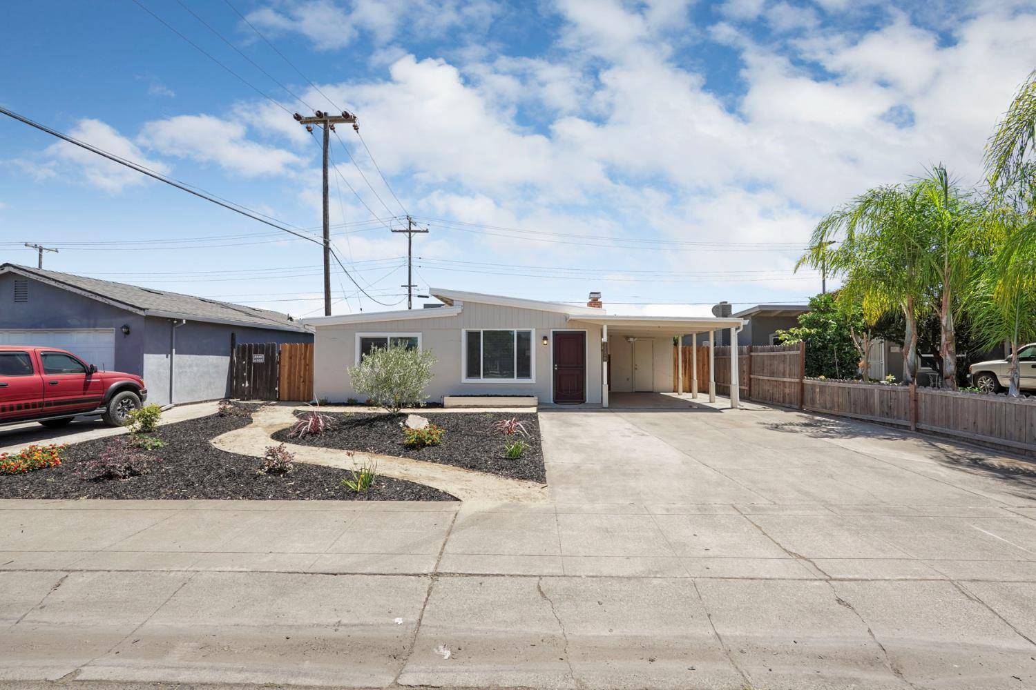 Lodi, CA 95240,1436 S Sacramento ST