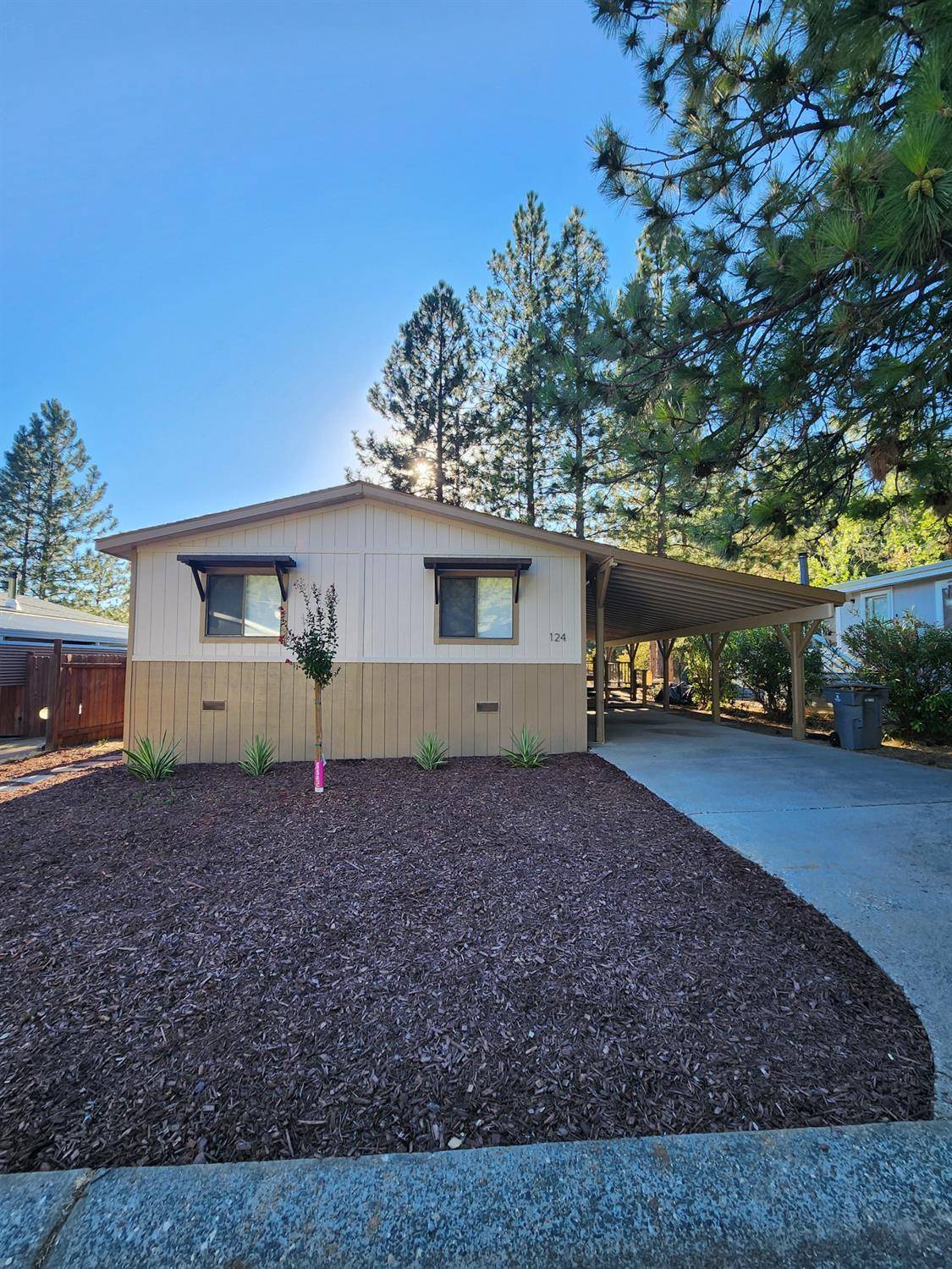 Foresthill, CA 95631,21200 Todd Valley Road #124