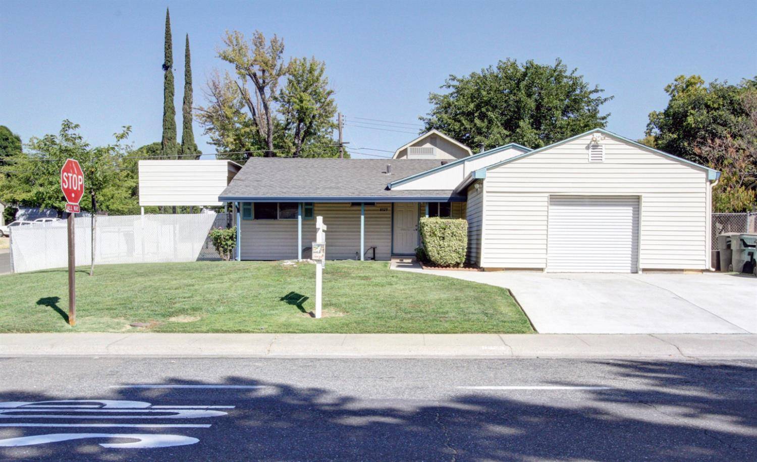 Orangevale, CA 95662,8329 Central AVE