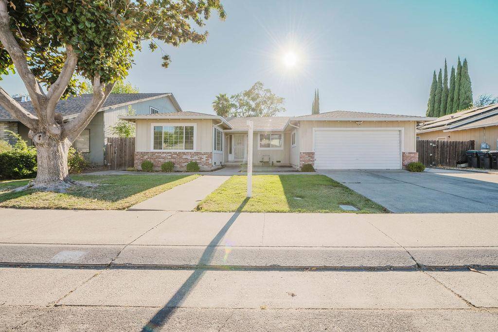 Stockton, CA 95209,9431 Stanfield CT