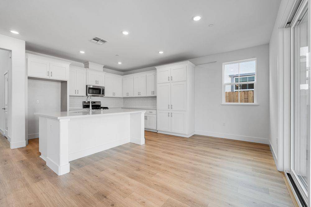 Elk Grove, CA 95757,8401 Kyler RD