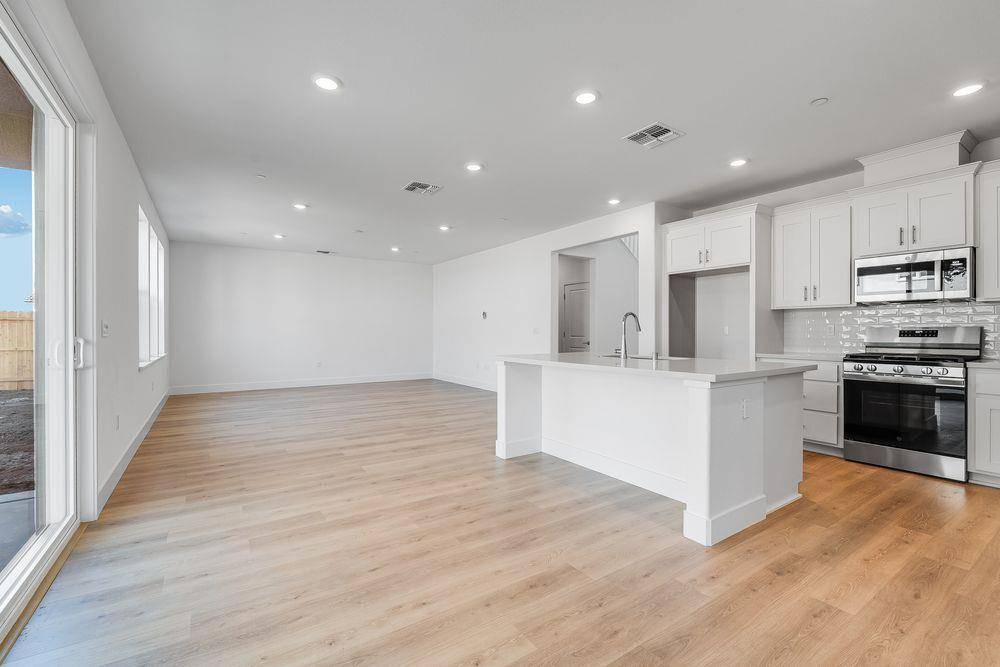 Elk Grove, CA 95757,8401 Kyler RD