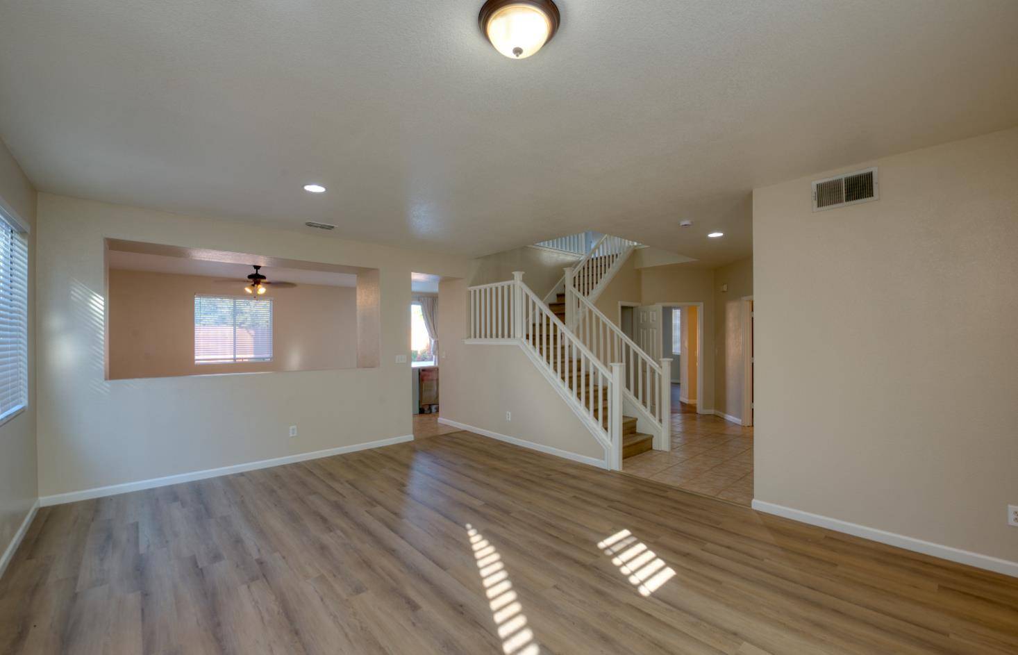 Patterson, CA 95363,628 Roadrunner DR