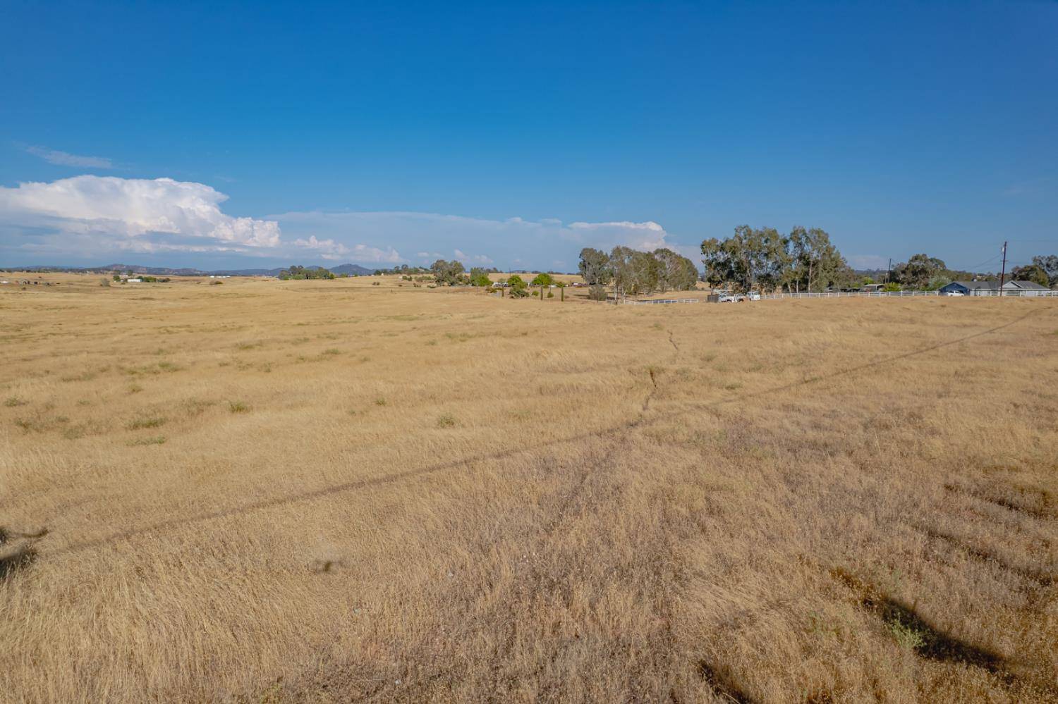 Wheatland, CA 95692,7395 Camp Far West RD