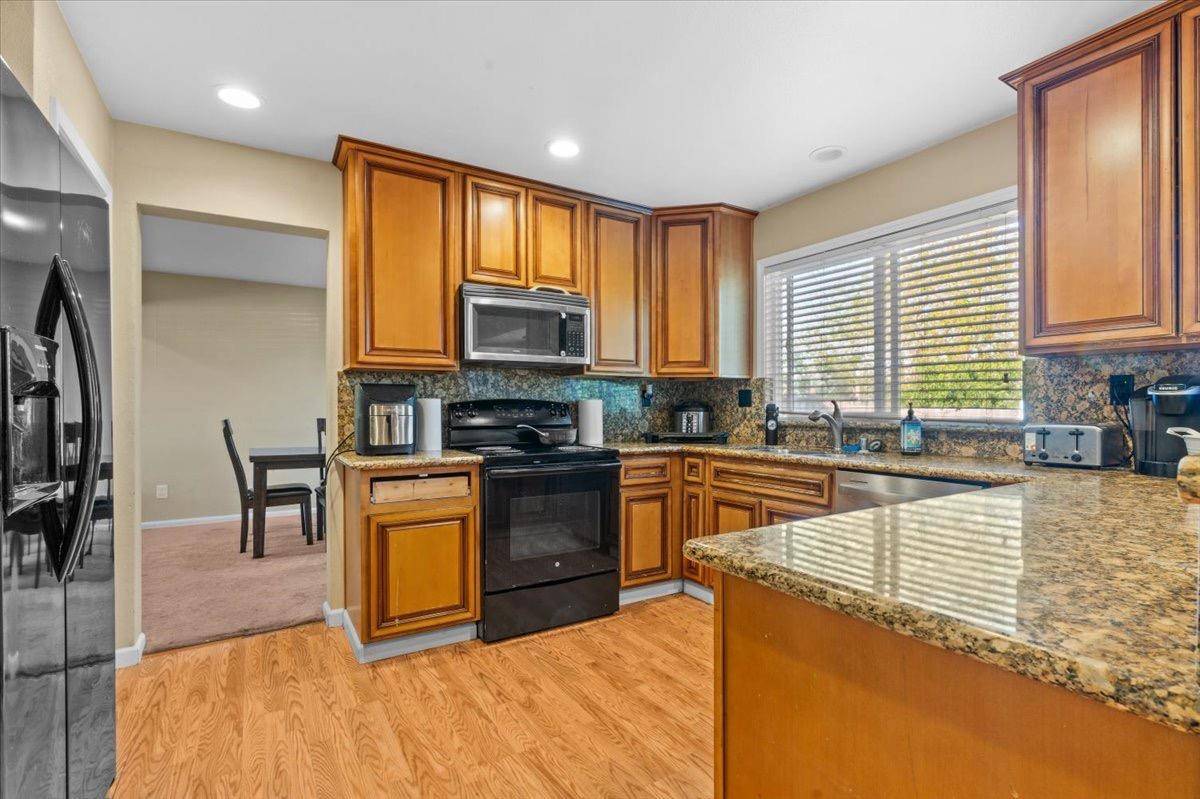 Pittsburg, CA 94565,4307 Suzanne DR