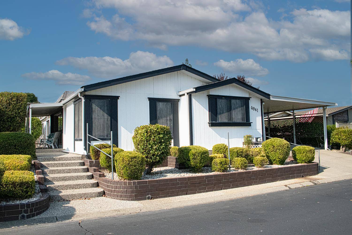 Citrus Heights, CA 95621,6941 Radiance CIR