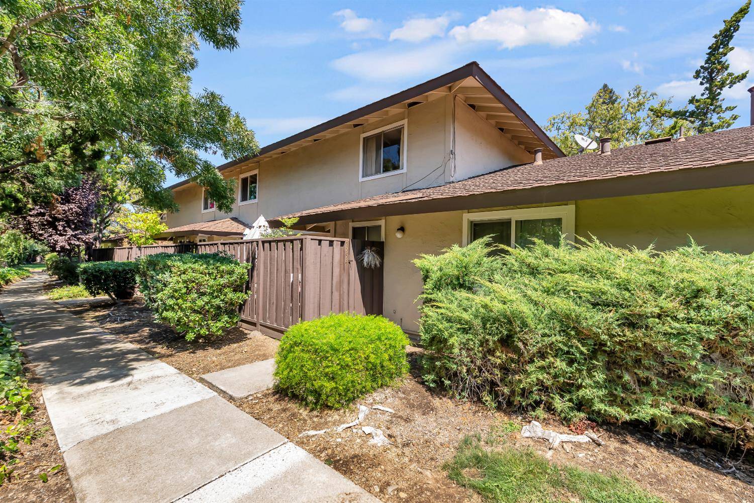 Campbell, CA 95008,4994 Peach TER