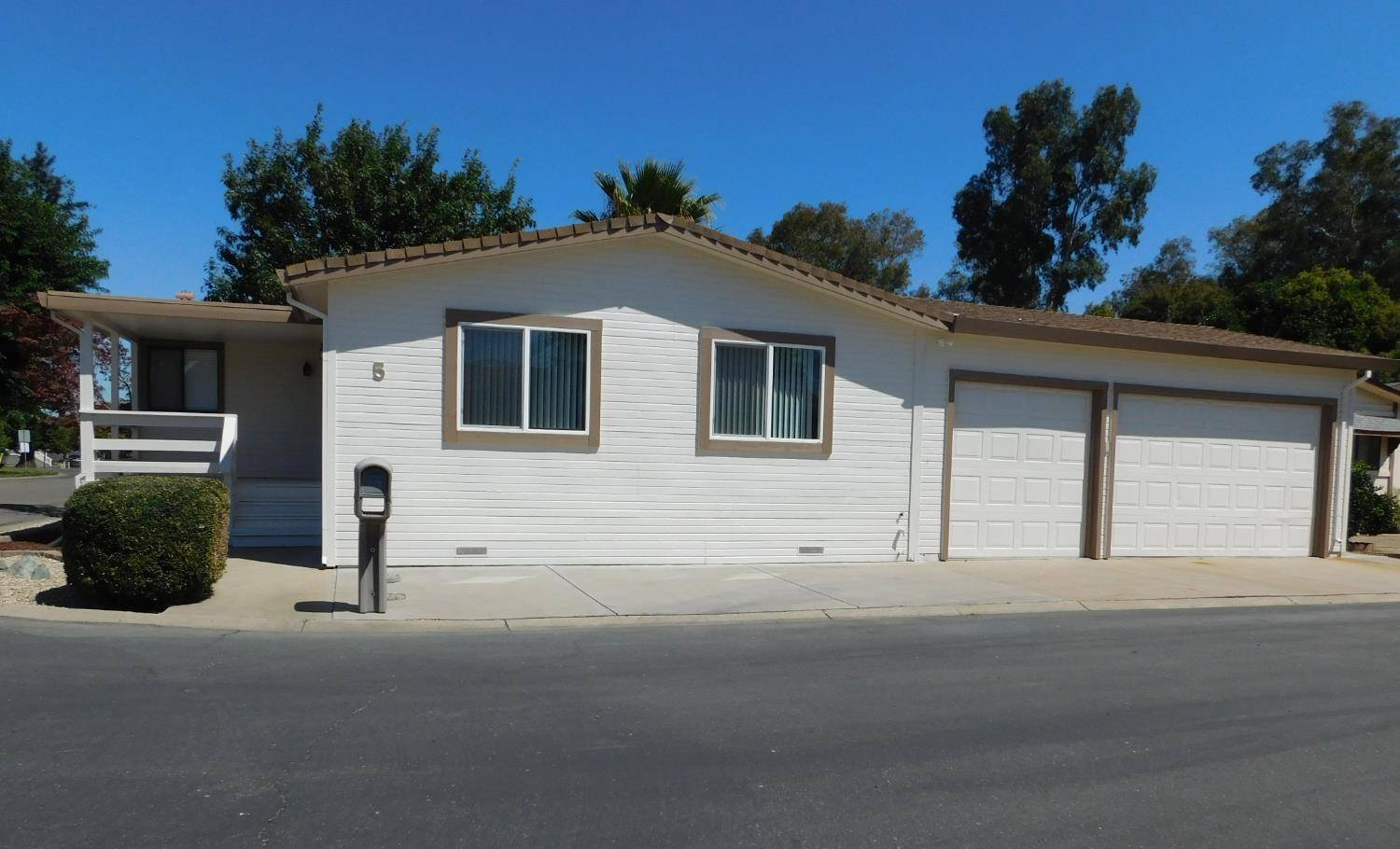 Lodi, CA 95242,5 Little Honker CT