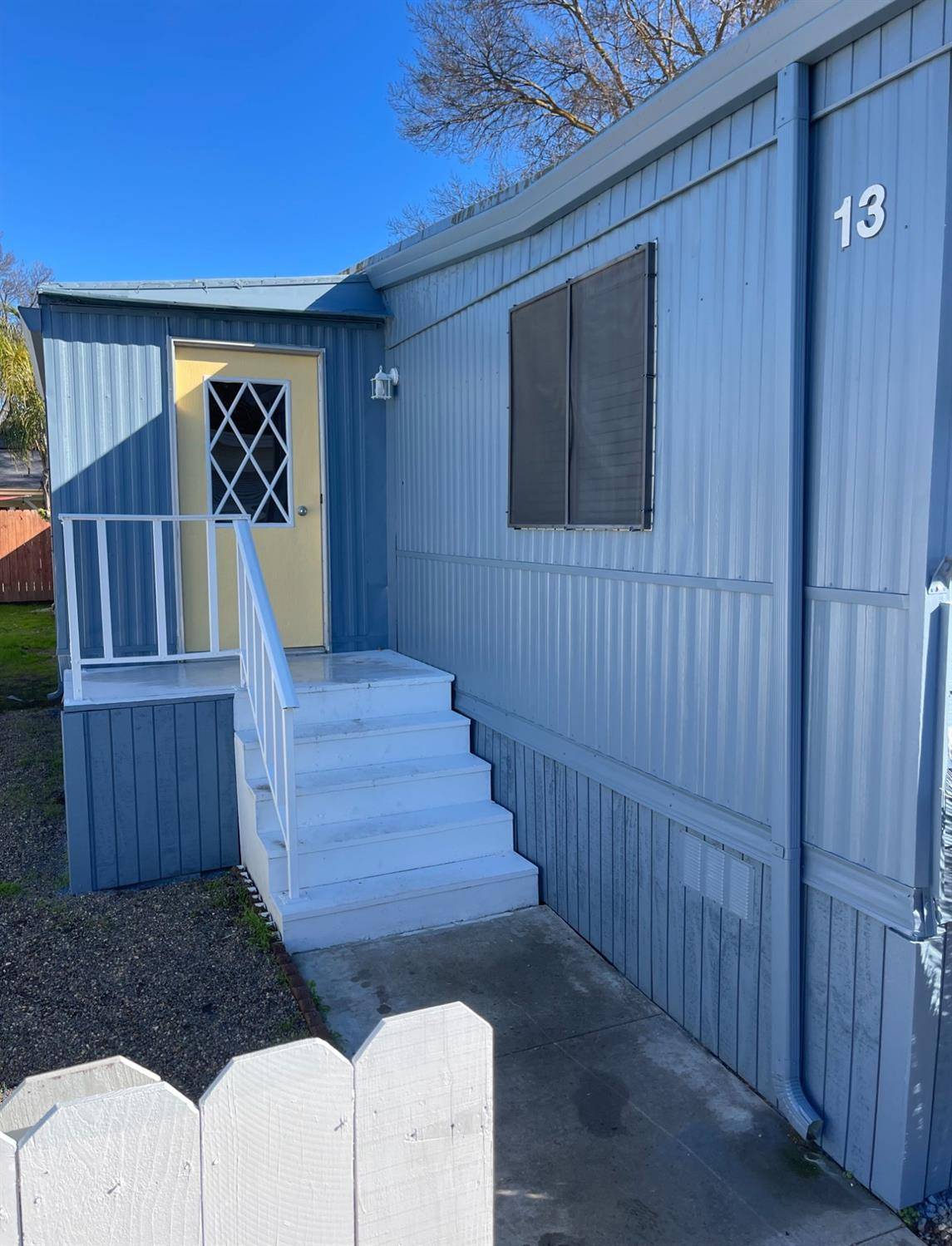 Patterson, CA 95363,250 E Las Palmas Ave #13