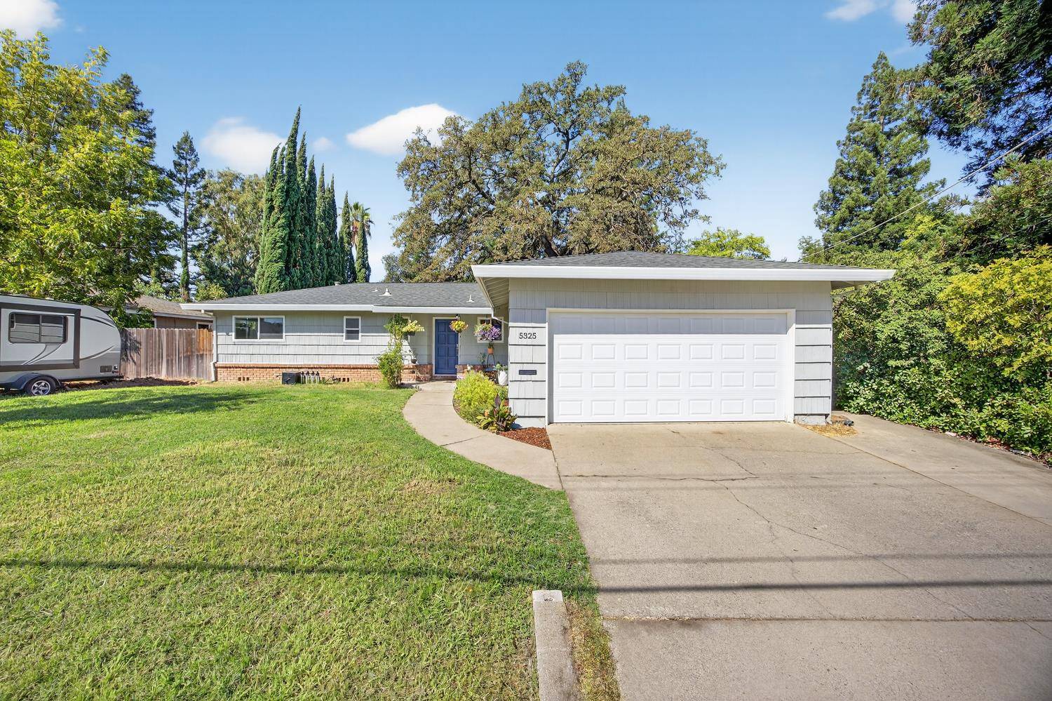 Carmichael, CA 95608,5325 Flagstone ST