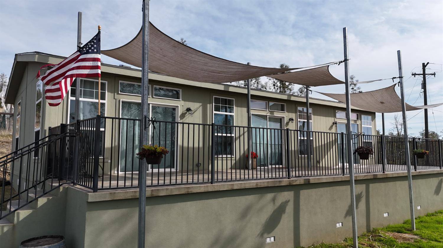 Grass Valley, CA 95949,21145 Floral RD