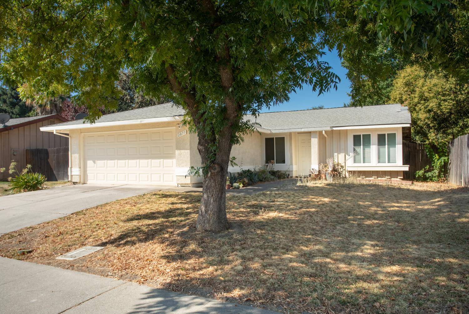 Sacramento, CA 95833,2877 Aquino DR