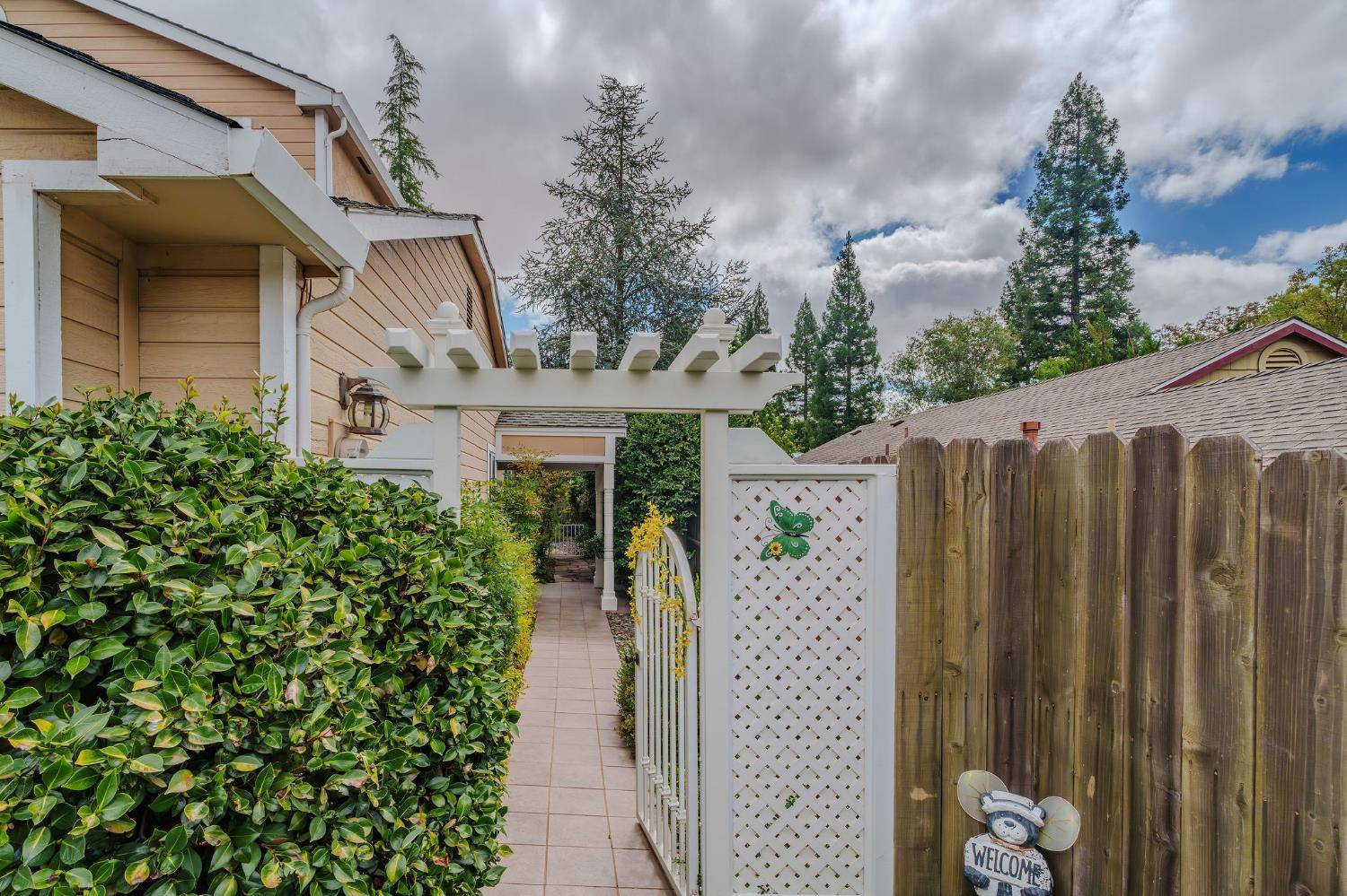 Jackson, CA 95642,604 Mill Place