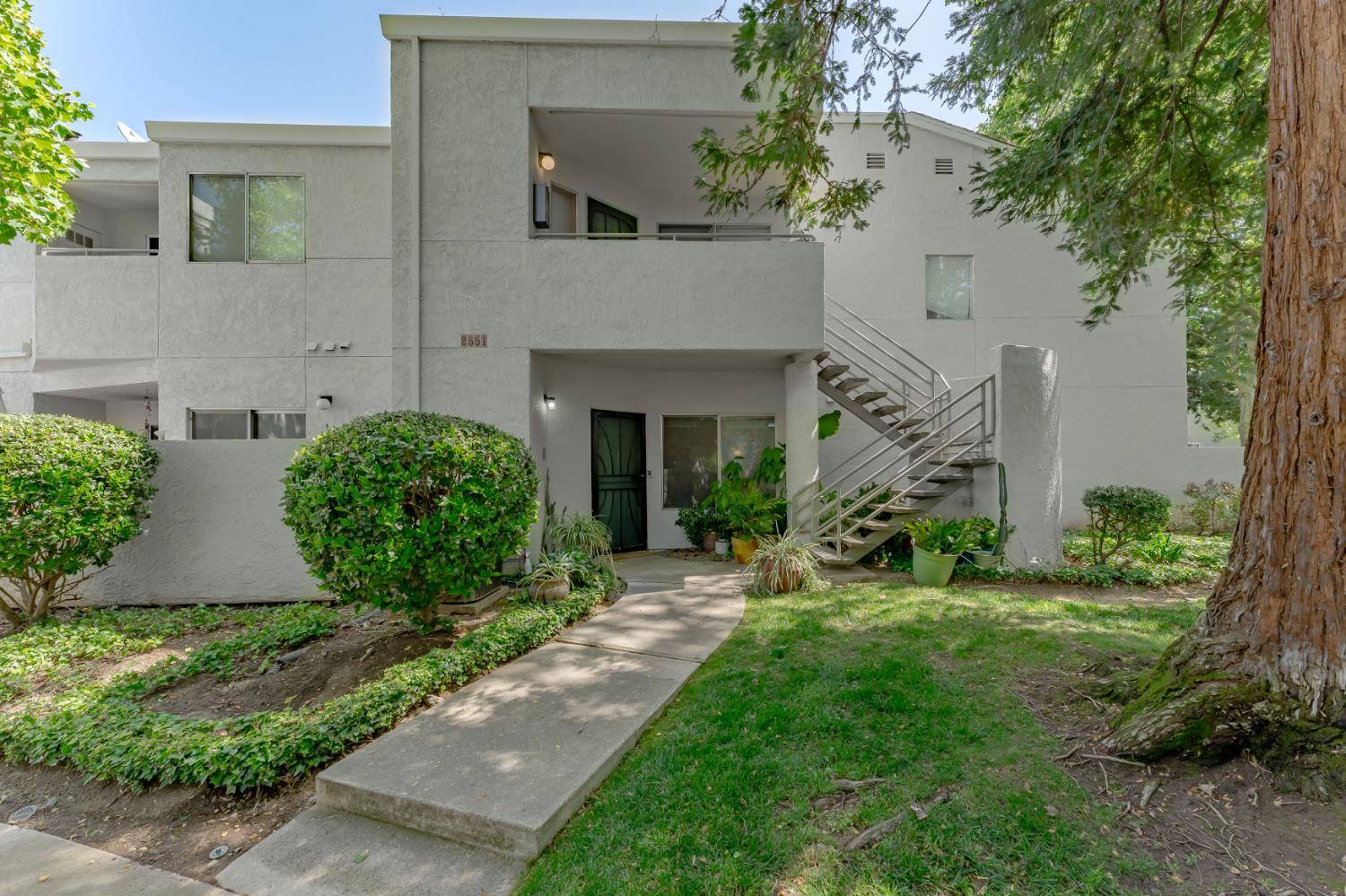 Sacramento, CA 95821,2551 Fulton Square LN #45