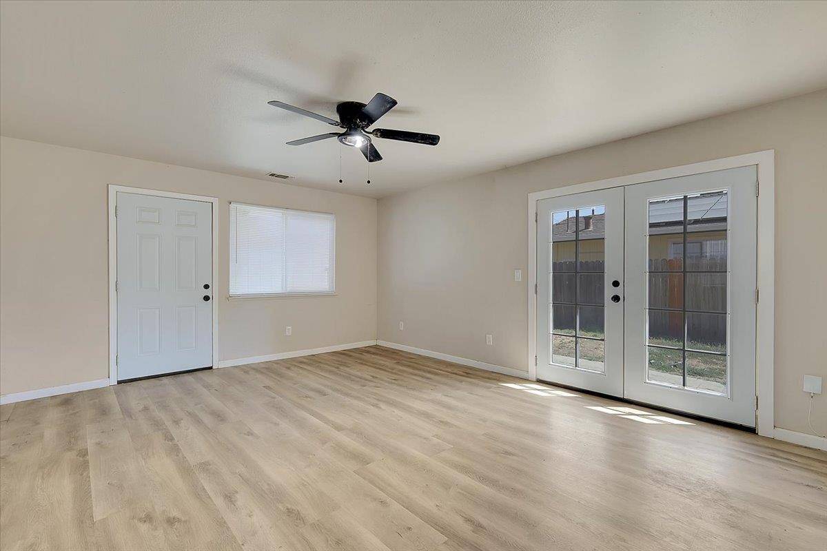 Yuba City, CA 95991,180 Percy AVE
