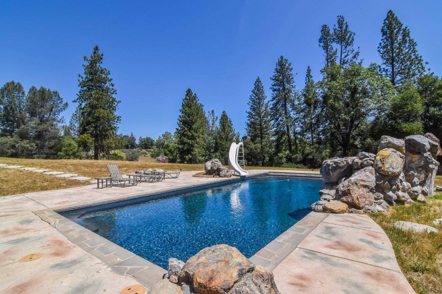 Somerset, CA 95684,7531 Fairplay RD