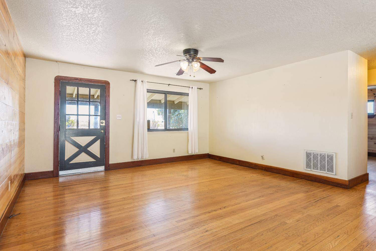 Sacramento, CA 95837,10361 Garden HWY