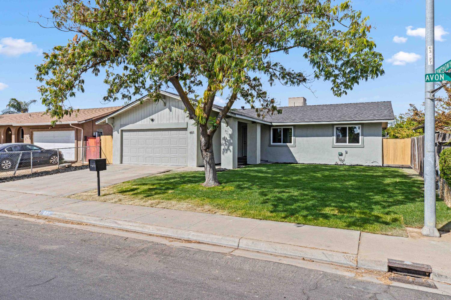 Modesto, CA 95351,601 Avon ST