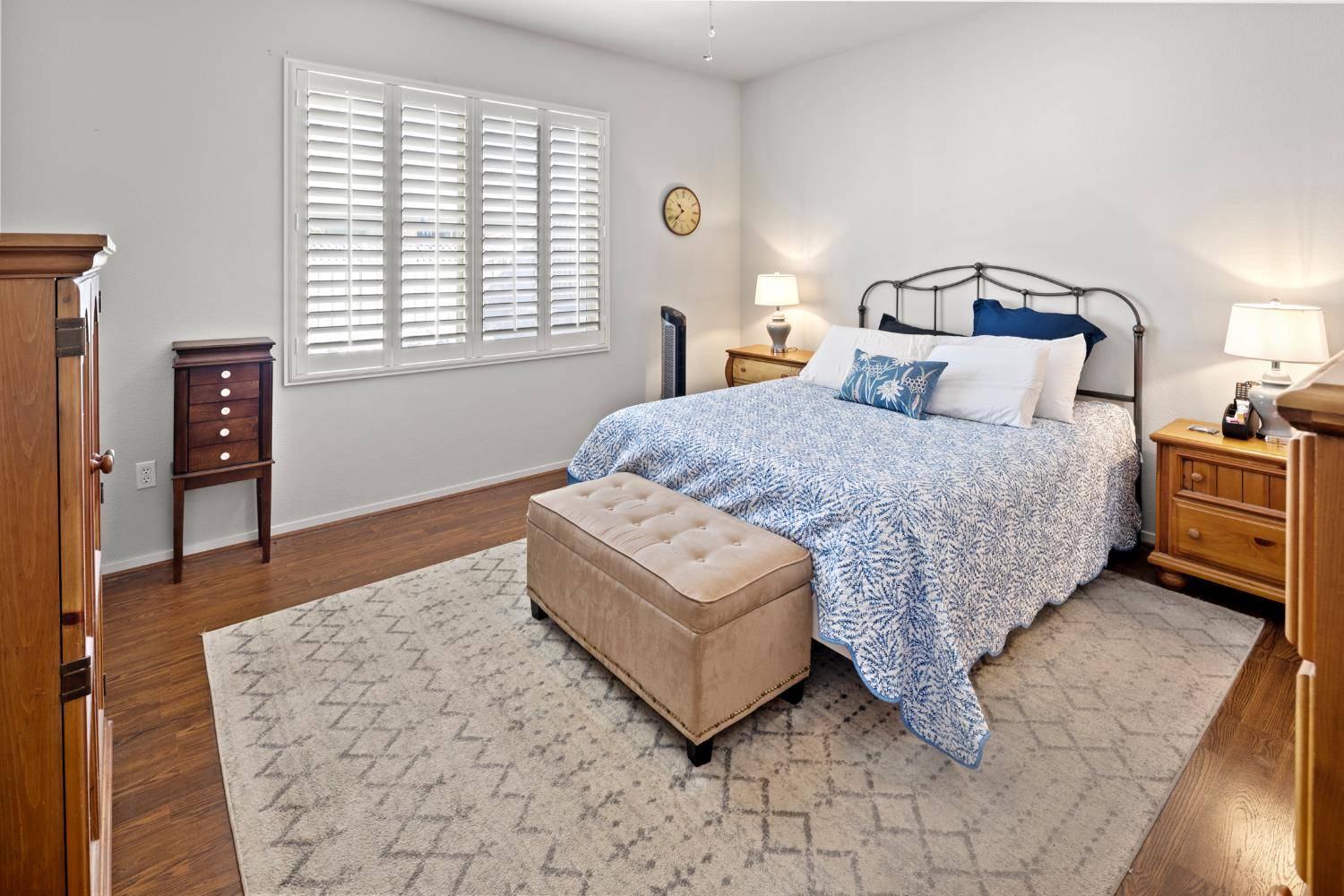 Lincoln, CA 95648,2320 Winding WAY