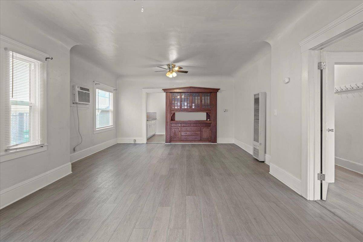 Stockton, CA 95204,434 E Cleveland ST