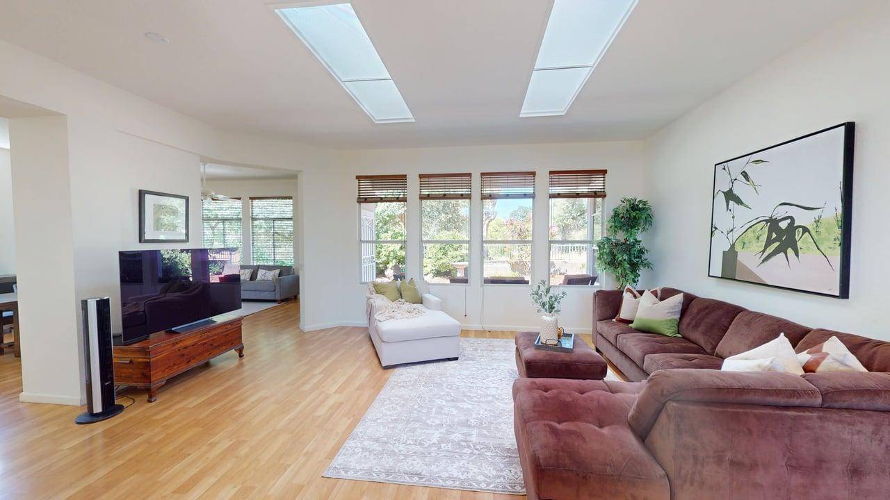 Roseville, CA 95747,4057 Rose Creek RD