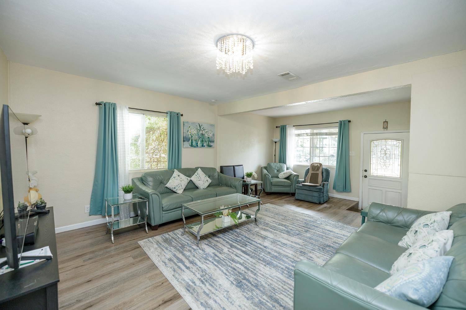 Stockton, CA 95206,421 E 8th ST