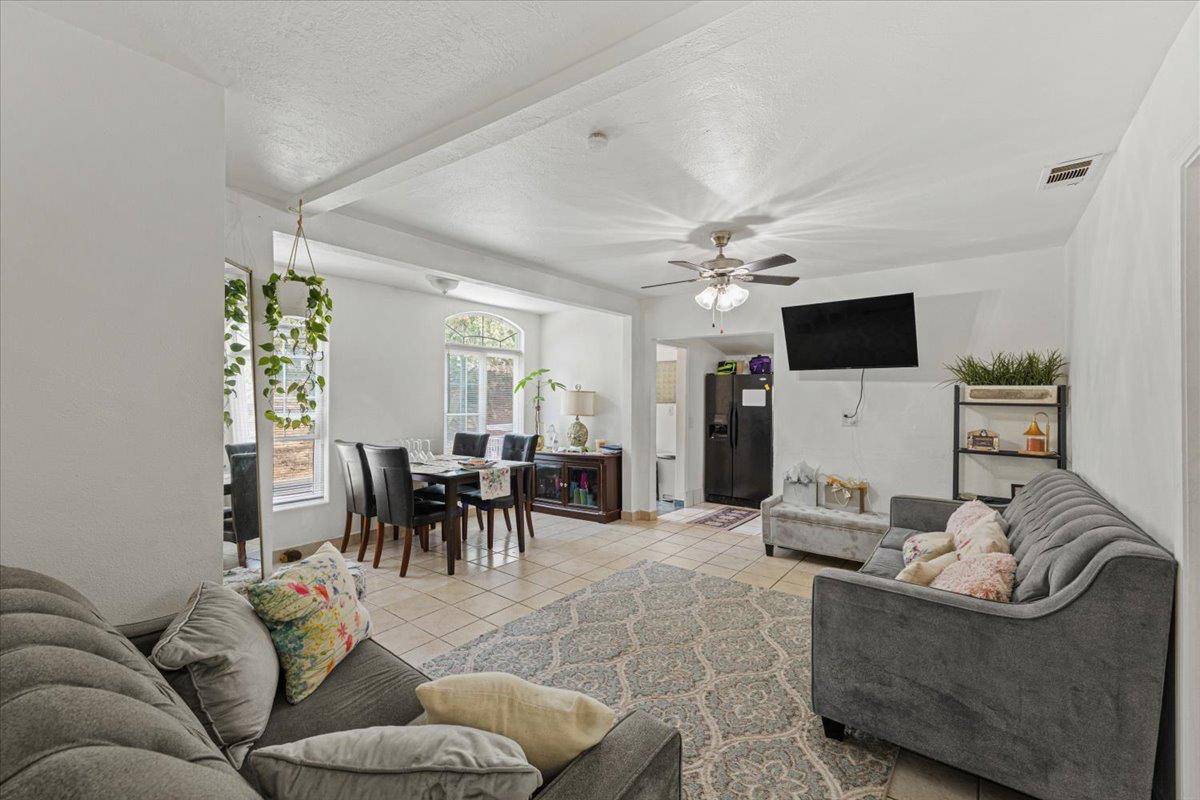 West Sacramento, CA 95605,525 Water ST #5C956