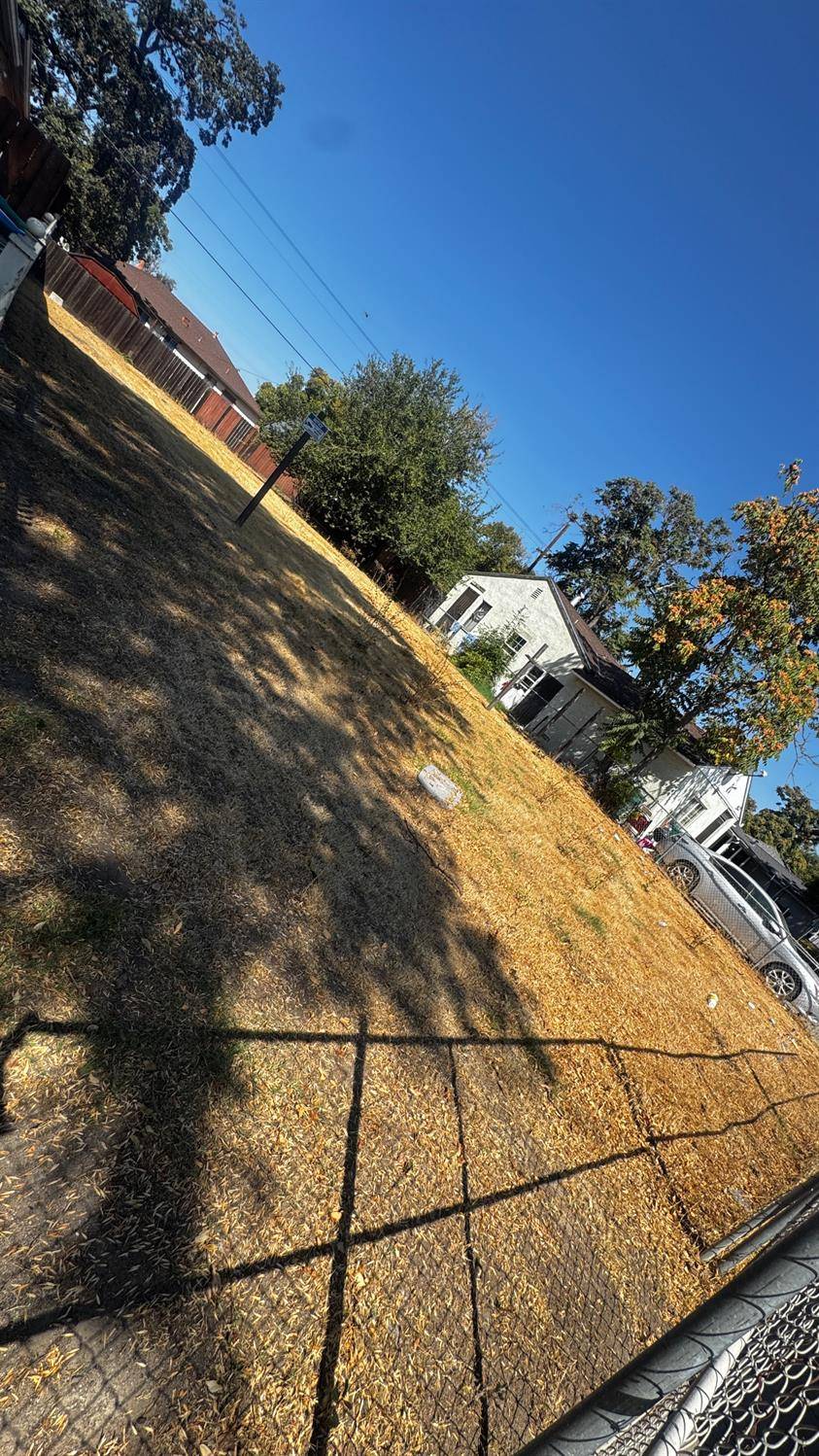 Stockton, CA 95206,1521 Spring ST