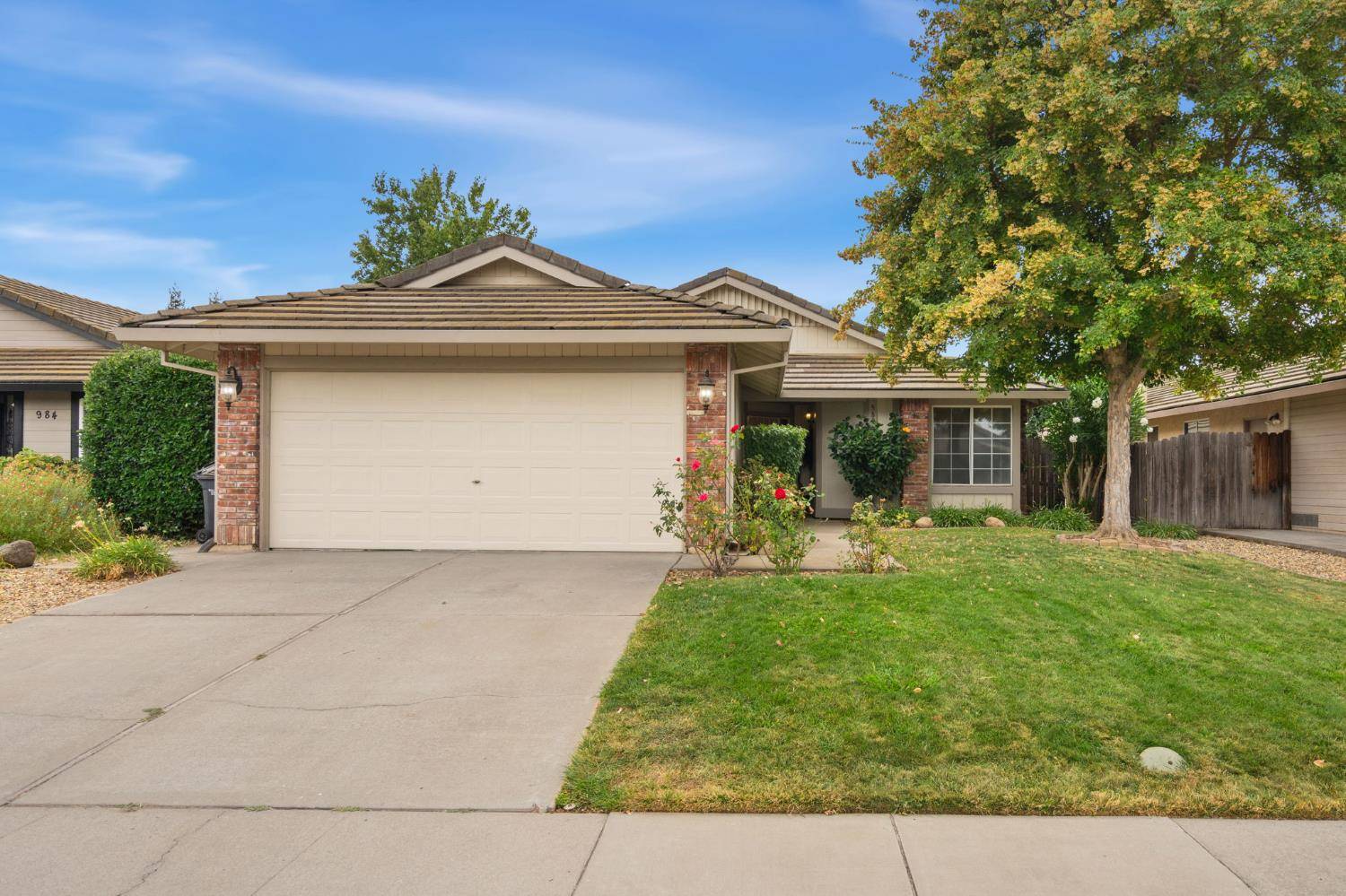 Galt, CA 95632,980 Hansard CT