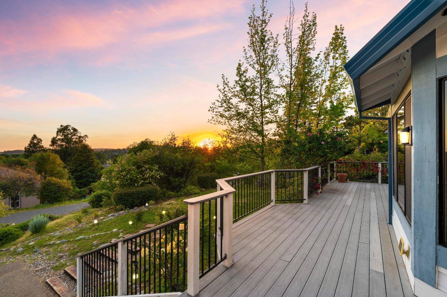 Cameron Park, CA 95682,3529 Santos CIR