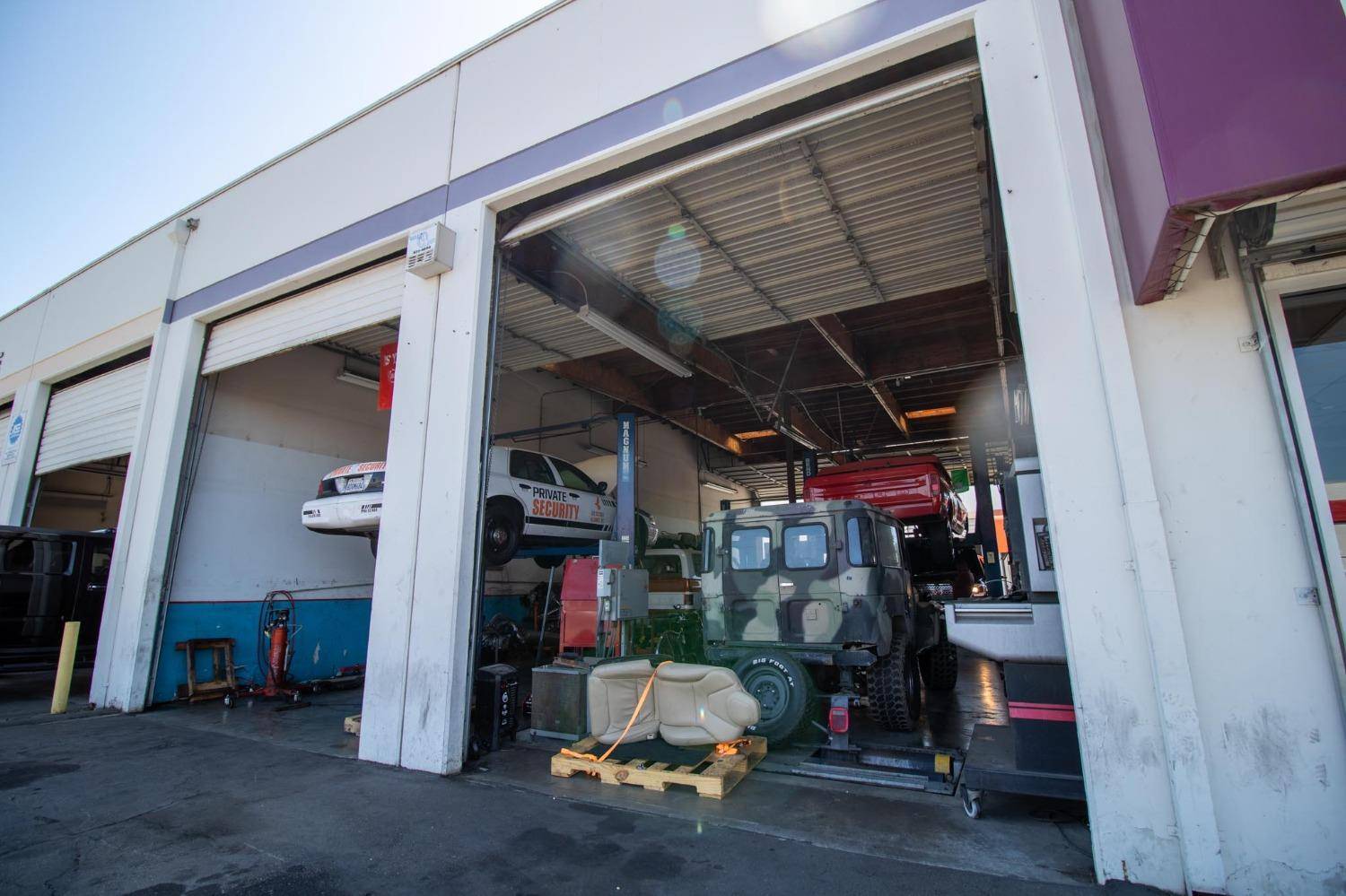 Stockton, CA 95210,720 E Hammer Ln