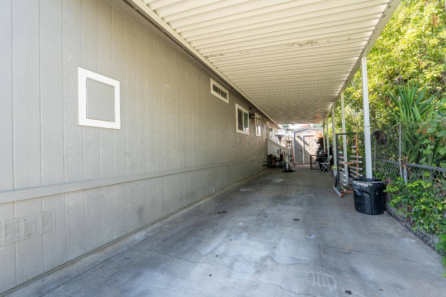 North Highlands, CA 95660,4963 Eleven Oaks LN