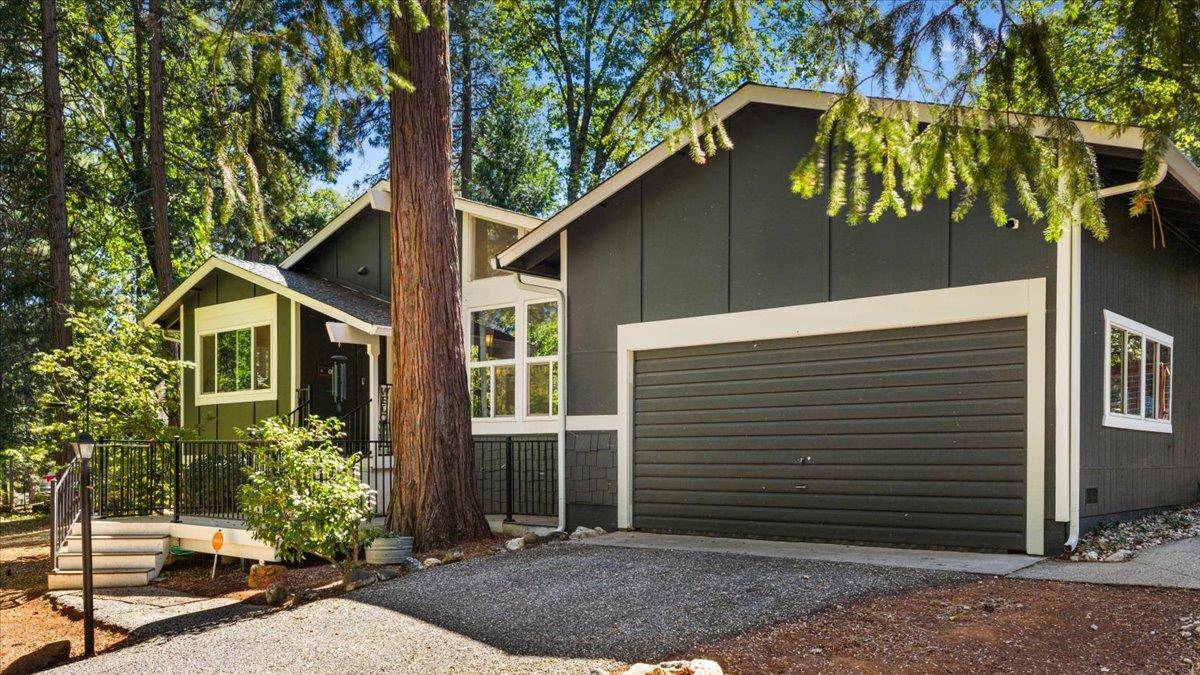 Nevada City, CA 95959,11854 Tree Top CIR