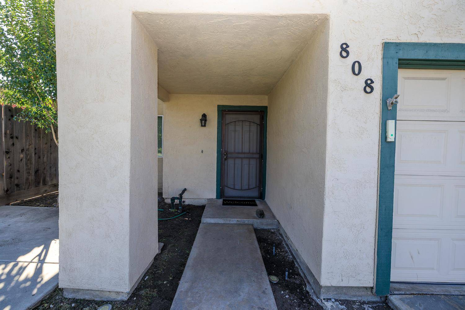 Modesto, CA 95356,808 W UNION AVE