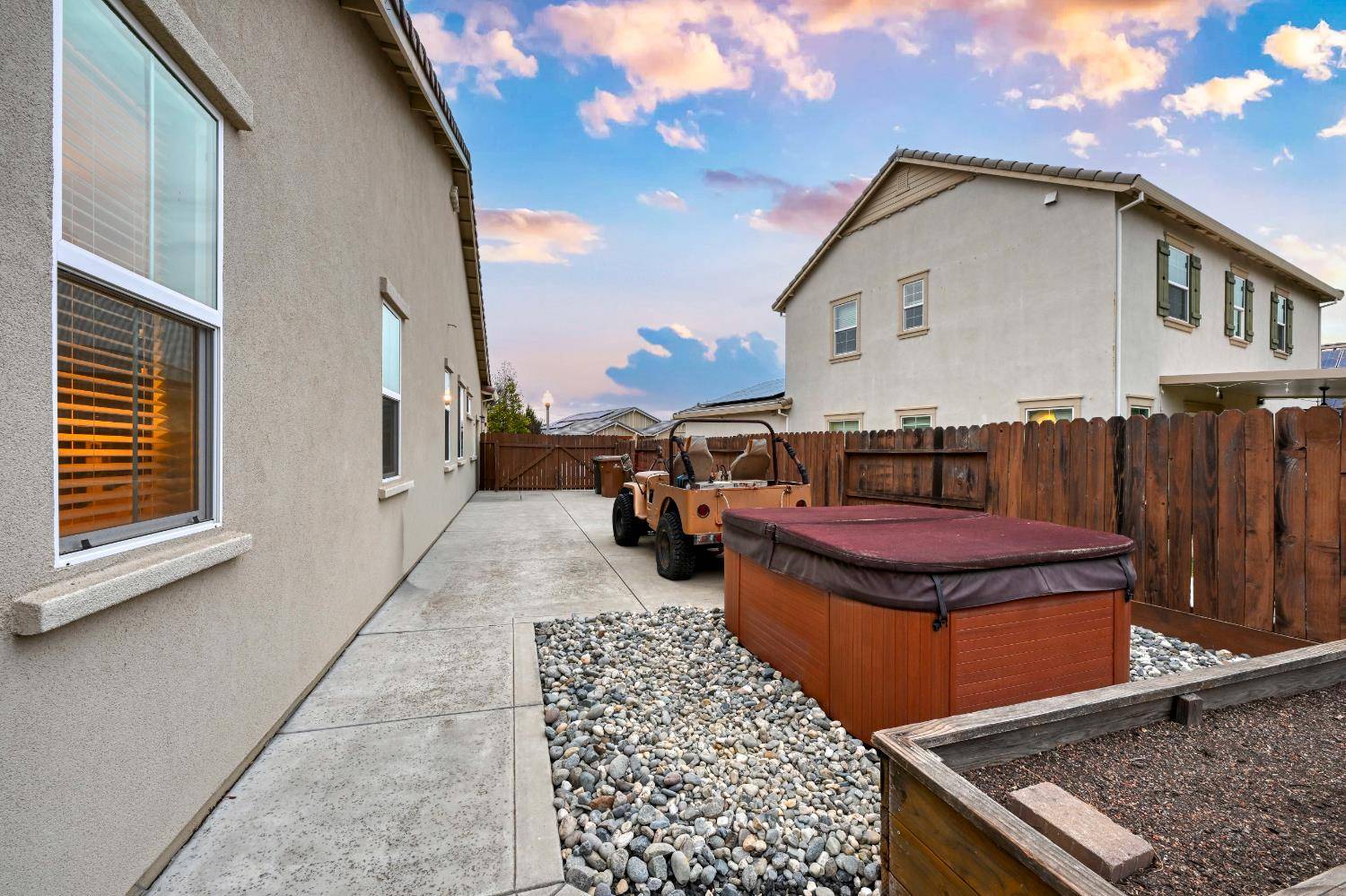 Lincoln, CA 95648,2925 Waxbill LN