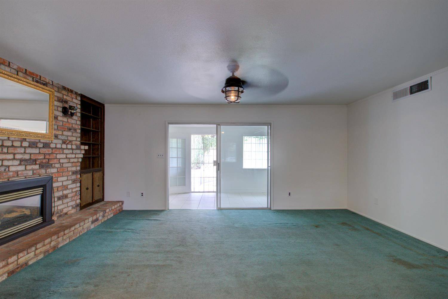 Atwater, CA 95301,2709 Hillcrest