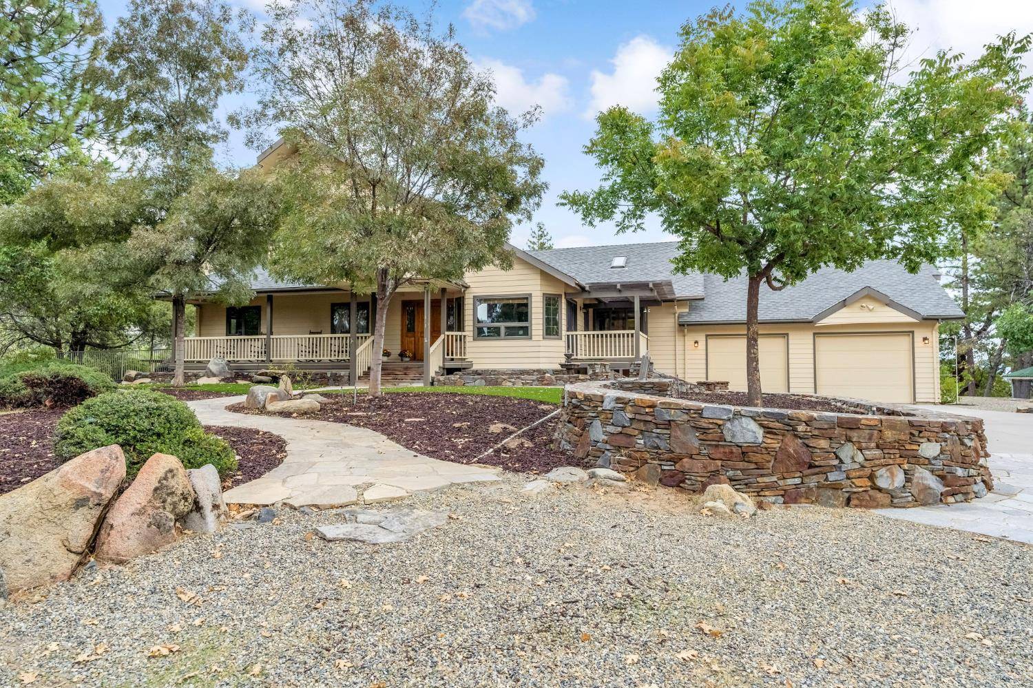 Auberry, CA 93602,38131 Highway 168