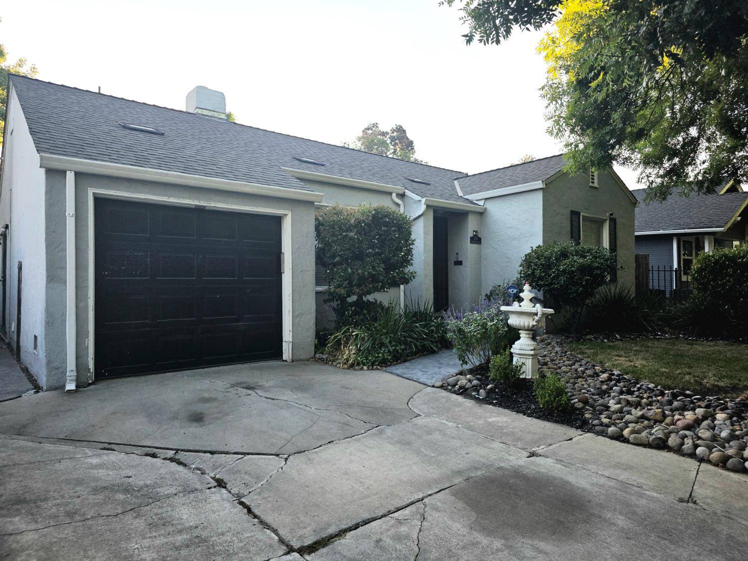 Stockton, CA 95205,1751 Sycamore AVE