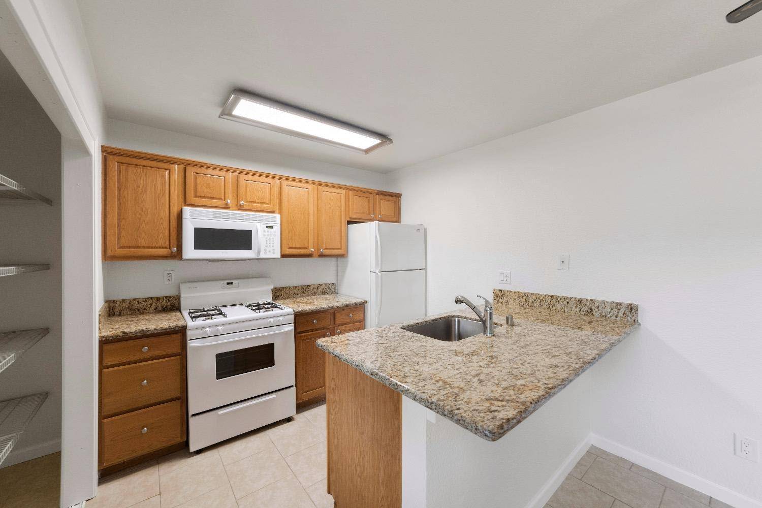 Sacramento, CA 95842,4609 Greenholme DR #1