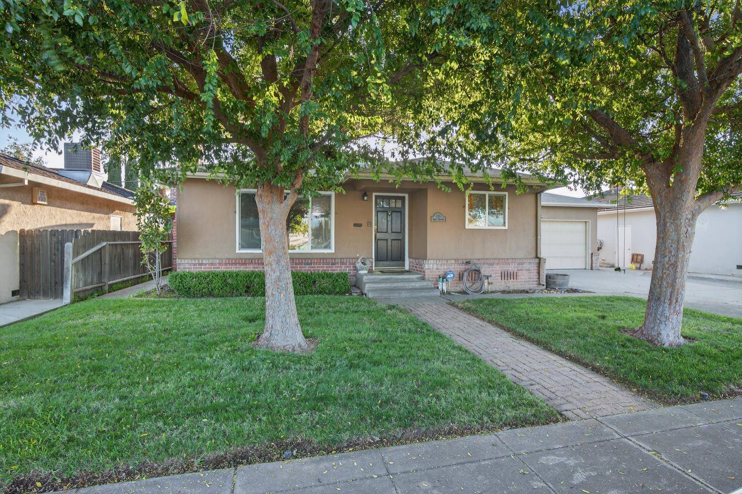Lodi, CA 95240,430 S Crescent AVE