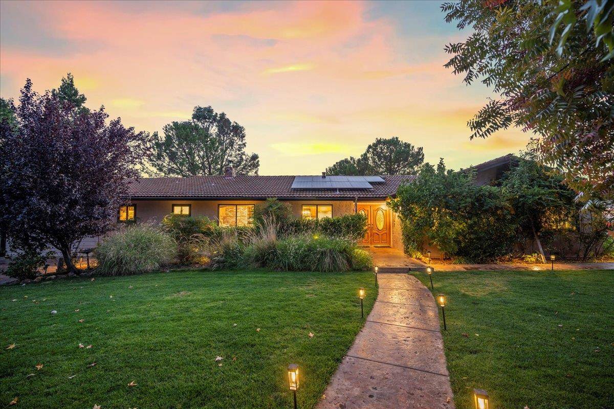 Shingle Springs, CA 95682,3900 Loma DR