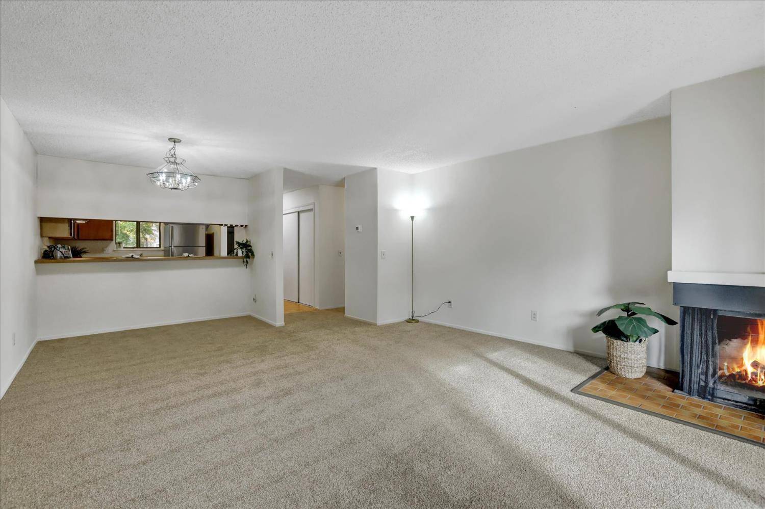 Grass Valley, CA 95949,15432 Kingsbury CIR