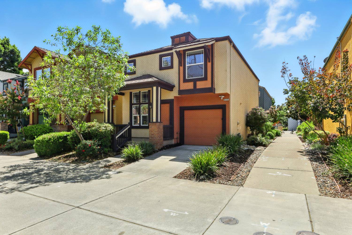 West Sacramento, CA 95605,345 Washington PL