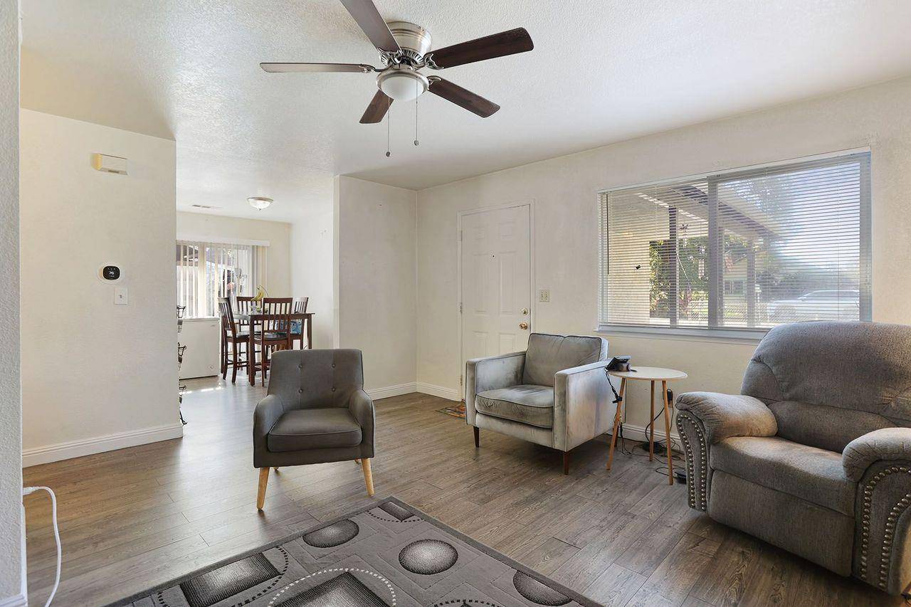 Stockton, CA 95215,272 S Olive AVE